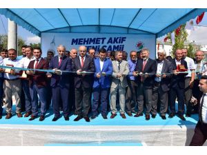 Mehmet Akif Yeni Camii Törenle Açıldı