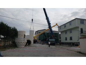 Depremde Zarar Gören Cami Minaresinin Sökülme İşlemi Tamamlandı