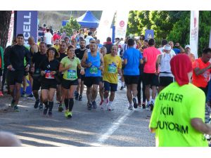 Turkcell Gelibolu Maratonu ’Adımlar Fidana’ Sloganıyla Koşuldu