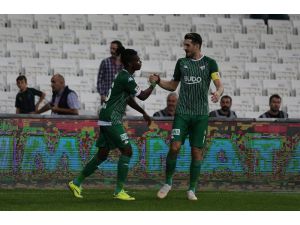 Bursaspor Savunmadaki İkilisini Bulamadı