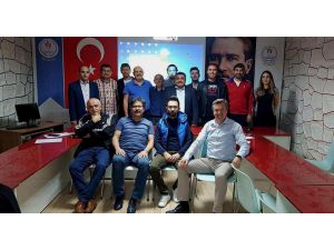 Masa Tenisi Hakemleri, Eğitim Seminerine Katıldı