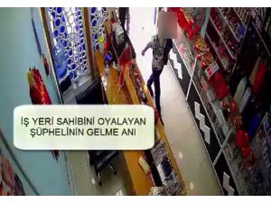 İş Yeri Sahibinden Kaçtılar, Kameralardan Ve Polisten Kaçamadılar
