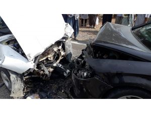 Tarsus’ta Trafik Kazası: 3 Yaralı
