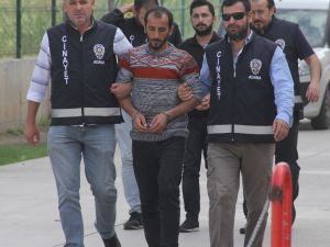 Amcasına 10 Yıl Önce Atılan Tokat İçin Kavga Çıkardı, Öldürüldü