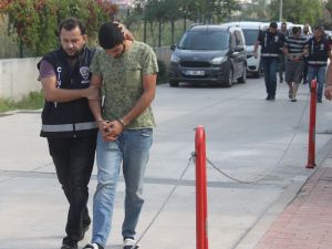 Hasmına Önce Sevgili Bulup Pusu Kurdu Sonra Da Yaraladı