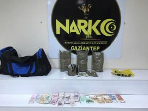 Gaziantep’te 3 Kilo 800 Gram Bonzai Ele Geçirildi