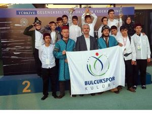 Bulcukspor Geleneksel Okçulukta Kupa Beyi