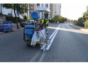 Konyaaltı Belediyesi’nden okul ve caddelere çizgi