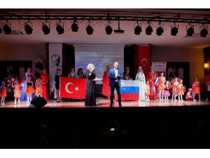 Başkan Uysal, Rus-Türk Dostluk Festivali’nde