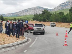 Mut’ta Trafik Kazası: 1 Yaralı