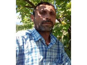 Tartıştıkları Kişiyi Döverek Öldürdüler