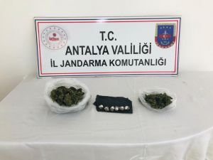 Antalya’da hayvan ağılında uyuşturucu yakalandı