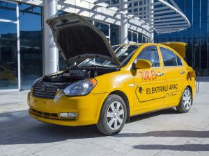 Türkiye’de ilk elektrikliye dönüştürülen otomobil ‘TÜR-EV’, öğrenciler gözüyle tekrar şekillenecek