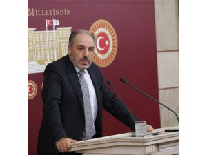 Ak Parti İstanbul Milletvekili Mustafa Yeneroğlu Partisinden İstifa Etti