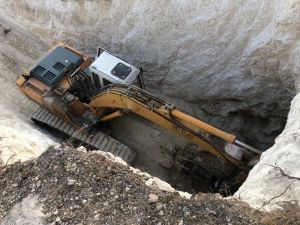 Mersin’de Kaçak Kazı Yapan 9 Kişi Suçüstü Yakalandı