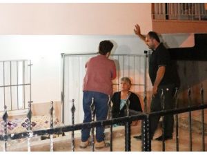 Antalya’da yalnız yaşayan kadın evinde ölü bulundu