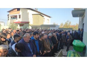 Kazada Ölen Kuzenler Yan Yana Defin Edildi