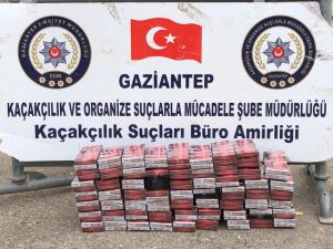 Gaziantep’te Araçta Zulalanmış Kaçak Sigaralar Ele Geçirildi