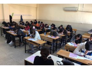 Kepez’den üniversite hayaline destek