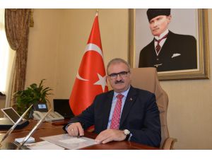 Vali Karaloğlu’ndan Öğretmenler Günü mesajı