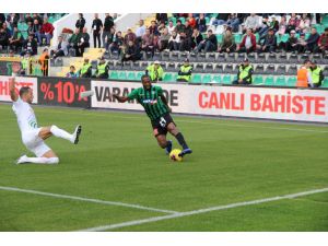 Süper Lig: Denizlispor: 0 - Rizespor: 0 (İlk Yarı)