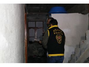Adana’da 50 Firariye Şafak Vakti Baskın