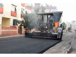 Kızıltoprak’ta yenileme sürüyor