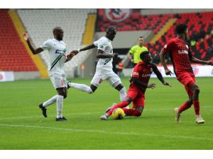 Süper Lig: Gaziantep Fk: 1 - Denizlispor: 2 (Maç Sonucu)