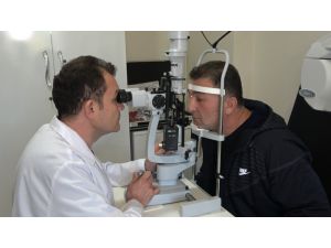 Avustralya’dan Geldi, Gözlüklerinden ’Akıllı Lens’ İle Kurtuldu