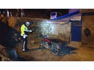 4 Metreden Evin Bahçesine Uçan Motosikletli Yaralandı
