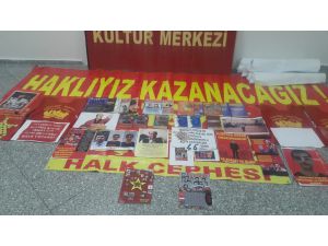 Ankara Cumhuriyet Başsavcılığı, Dhkp/c Terör Örgütü İçerisinde Faaliyet Yürüten Ve Dönüşümlü Açlık Grevi Eylemlerini Sürdüren 5 Şüpheli Hakkında Gözaltı Kararı Verildiğini, Şüphelilerden 4’nün Yakalandığını Açıkladı.
