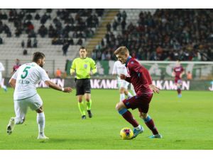 Süper Lig: Konyaspor: 0 - Trabzonspor: 1 (İlk Yarı)