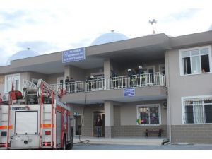 Antalya’da müftülük binasında yangın