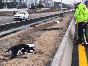 Başkent’te Yolun Karşısına Geçmeye Çalışan 2 Kadın Hayatını Kaybetti
