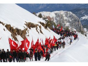 Beydağları’nda Sarıkamış şehitleri için yürüdüler