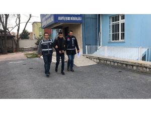 Kuzenini Bıçaklayan Şahıs, Yurt Dışına Kaçmak İsterken Yakalandı