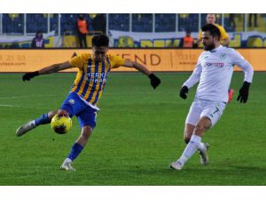 Süper Lig: Mke Ankaragücü: 0 - İttifak Holding Konyaspor: 0 (İlk Yarı)