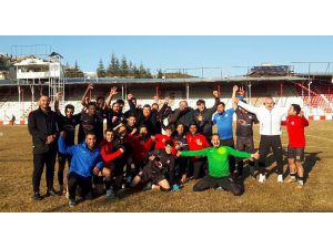 Kırkgöz Döşemealtı Belediye Spor Play-off’a Kaldı