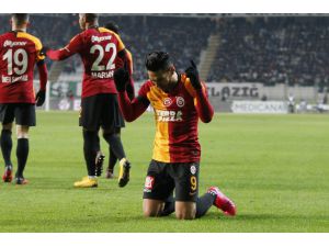 Süper Lig: Konyaspor: 0 - Galatasaray: 2 (İlk Yarı)