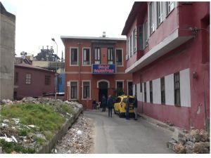 Konakladığı pansiyonda ölü bulundu