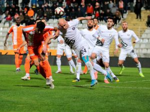 Tff 1. Lig: Adanaspor: 2 - Osmanlıspor: 0 (İlk Yarı Sonucu)