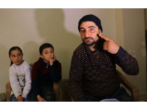 Yanlarında Çalıştırdıkları İşçiyi Darp Edip, Kimliğine El Koydular