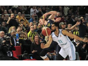 Basketbol Türkiye Kupası: Türk Telekom : 81 - Fenerbahçe Beko : 83