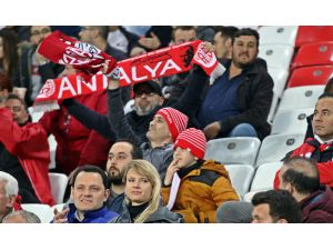 Süper Lig: Antalyaspor: 0 - Kasımpaşa: 0 (İlk Yarı)