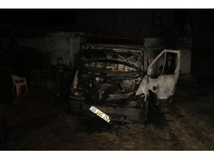 Alacak Verecek Meselesi Yüzünden Kardeşinin Arabasını Kundakladı
