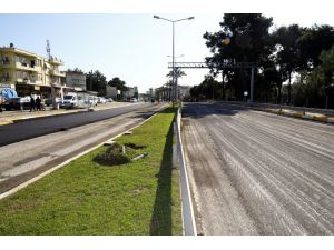 Manavgat Belediyesinden kaldırım ve asfalt atağı