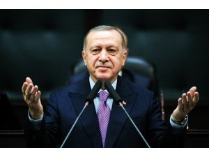 Cumhurbaşkanı Erdoğan’a Ak Parti Grubu’nda Doğum Günü Sürprizi