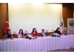 Kadına Yönelik Şiddetle Mücadele ve Çözüm Önerileri Paneli