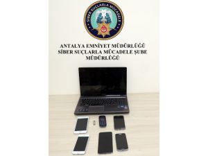 Otel odasından tabanca, fişek ve hassas terazi çıktı