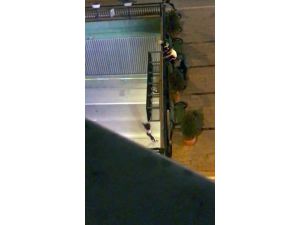 Genç Kız Üst Geçitten Böyle Atladı